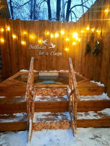 listing card gallery