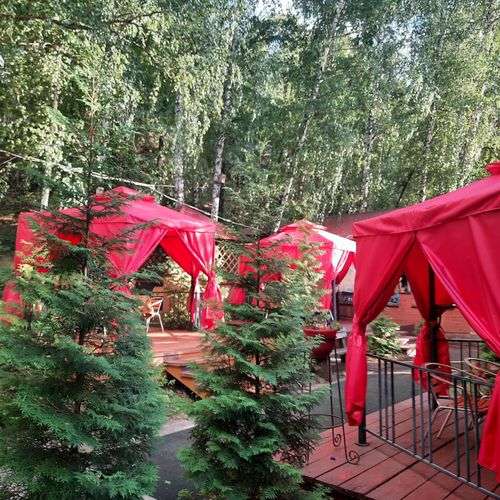 listing card gallery